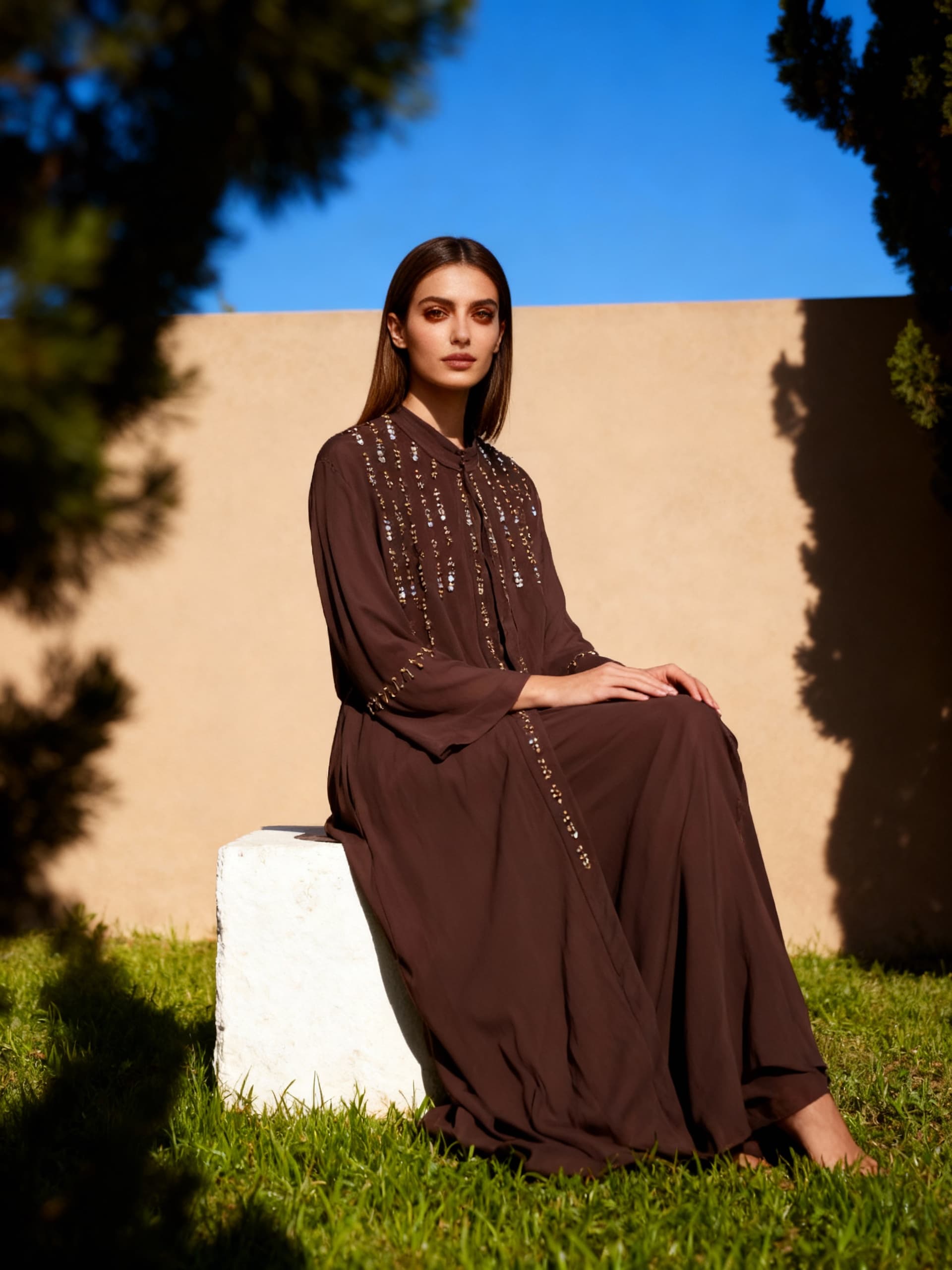 Kalila Abaya 3.png